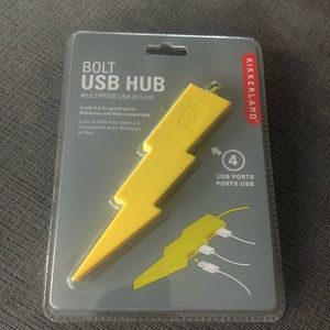 NWT Lightning Bolt USB Hub